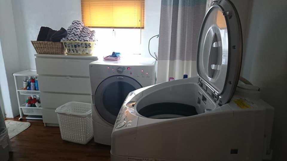 Guest House Renga II Урума Екстериор снимка